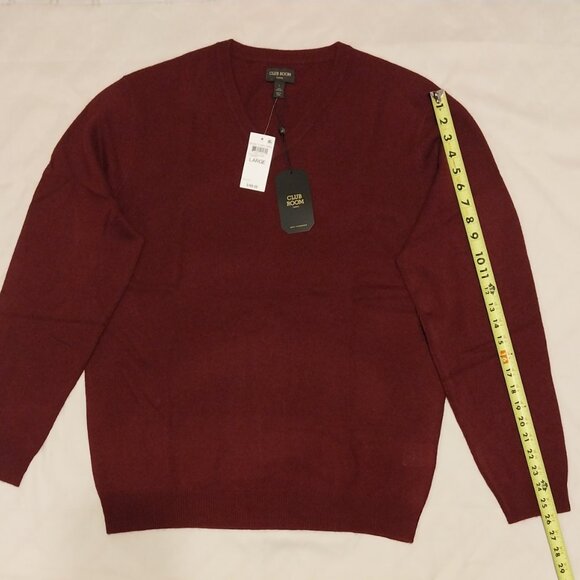 NWT Club Room Men's Cashmere V-Neck Sweater Size (L), Color Cabernet - Picture 4 of 6